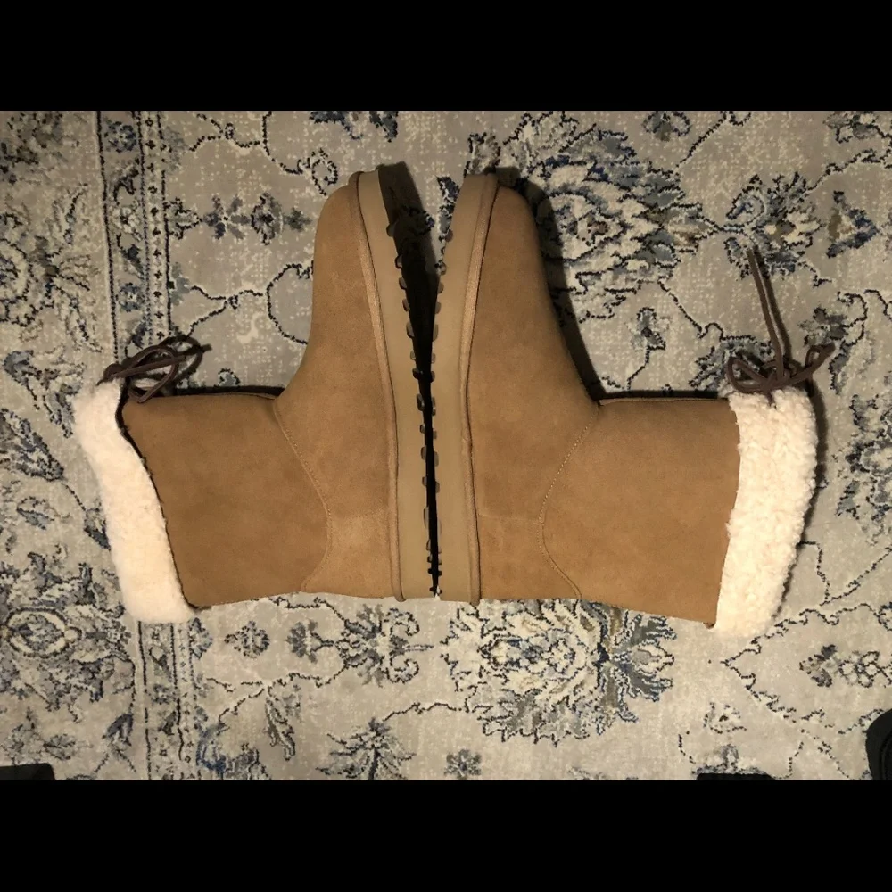 UGG Sarissa Shearling Short Boot 'Chestnut'